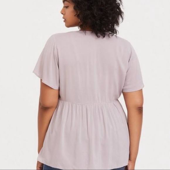 NWT | Torrid | Lilac Purple Crochet Challis Blouse | Size 2X - Picture 4 of 8